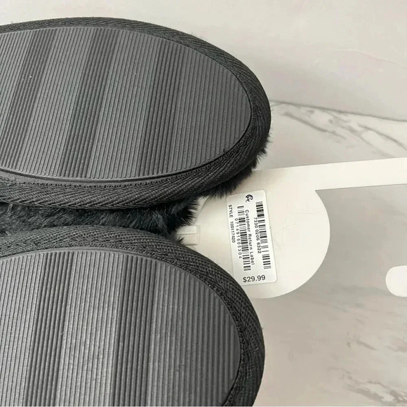 Jenni Slippers Fluffy Slides Plush Faux Fur Size XL 11-12 Black/Pink Heart - Picture 6 of 6